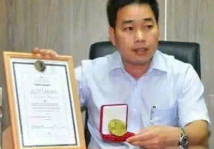 Giai-Quoc-te-cho-vodka-ca-sau-xanh-NGA