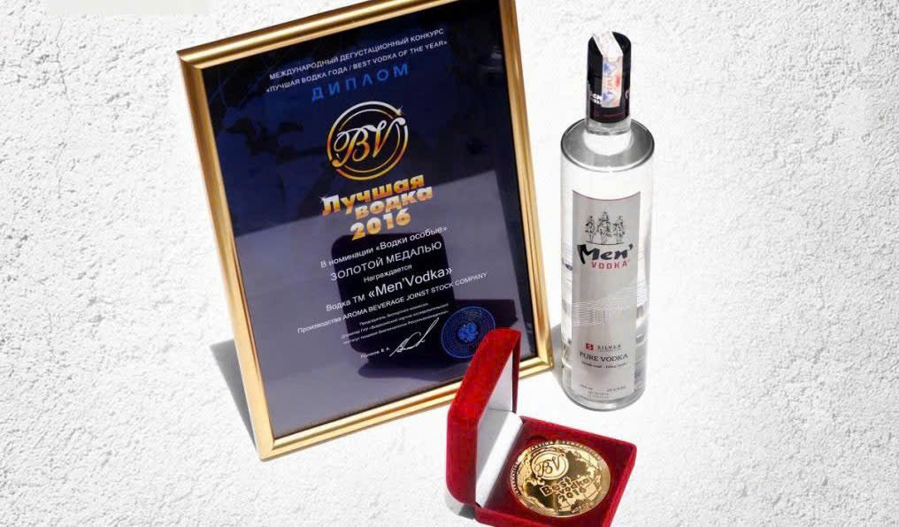 Giai-vang-QT-Best-Vodka-2016-Men-vodka-VN
