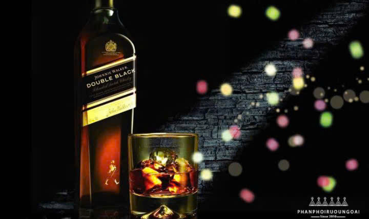 JW-double-black-cho-nguoi-sanh-Whisky-Scotch