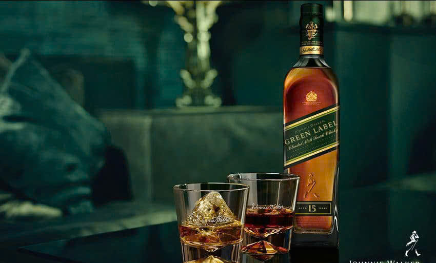 Johnnie-Walker-Green-750ml-voi-da-vien