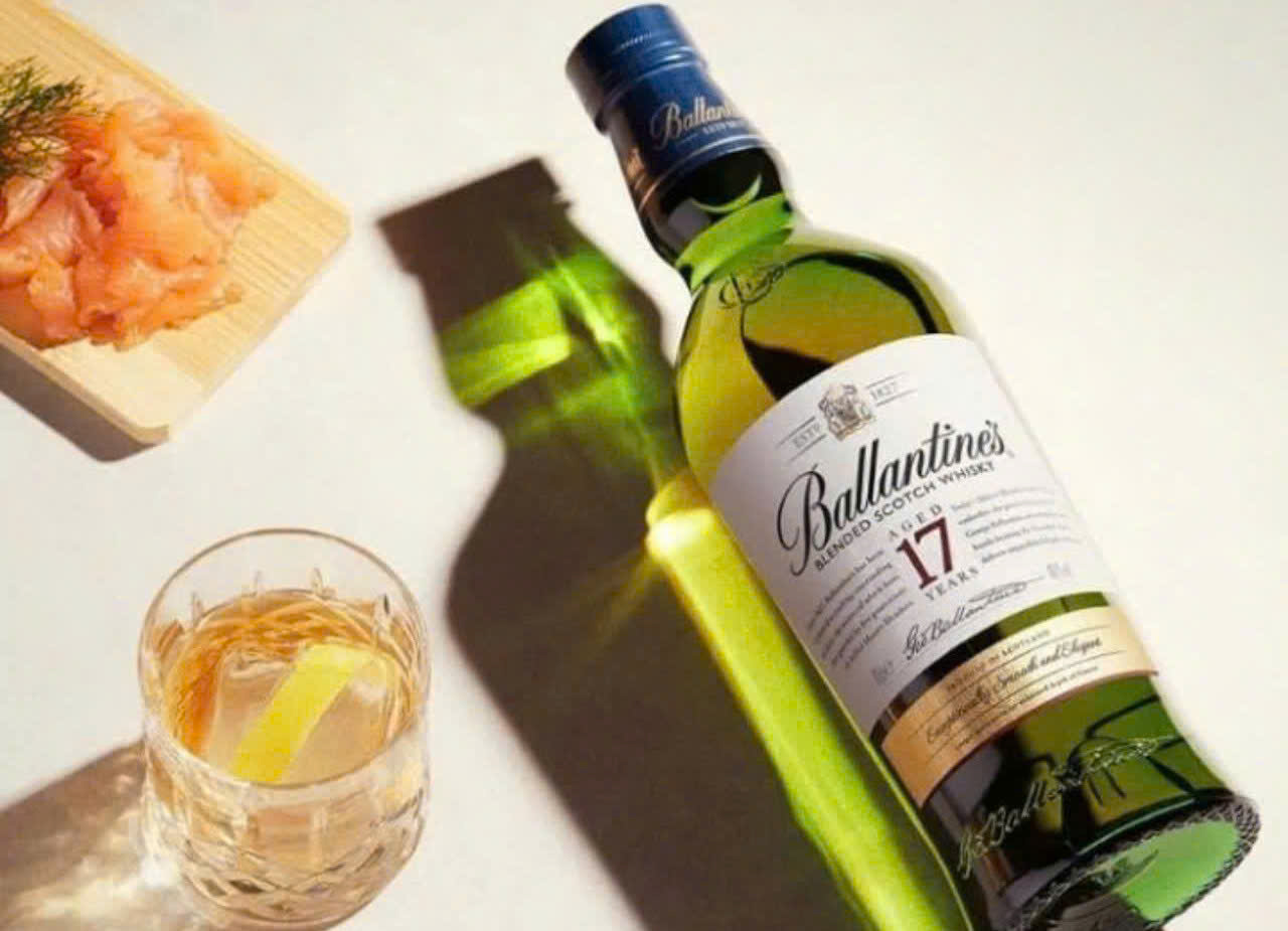 Mot-cach-thuong-thuc-ballantines-17