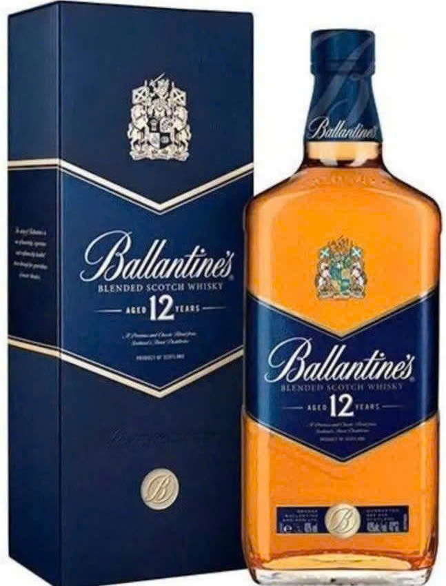 Mua-ban-Ballantines-12-nam-700-ml-gia-re