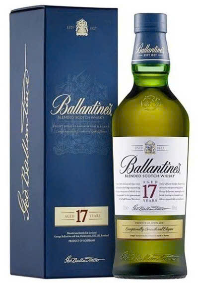 Mua-ban-Ballantines-17-Nam-gia-re-nhat-Ha-Noi