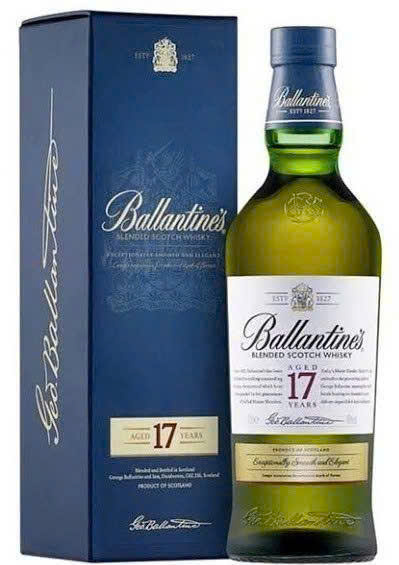 Mua-ban-Ballantines-17-YO-gia-re-nhat-Ha-Noi