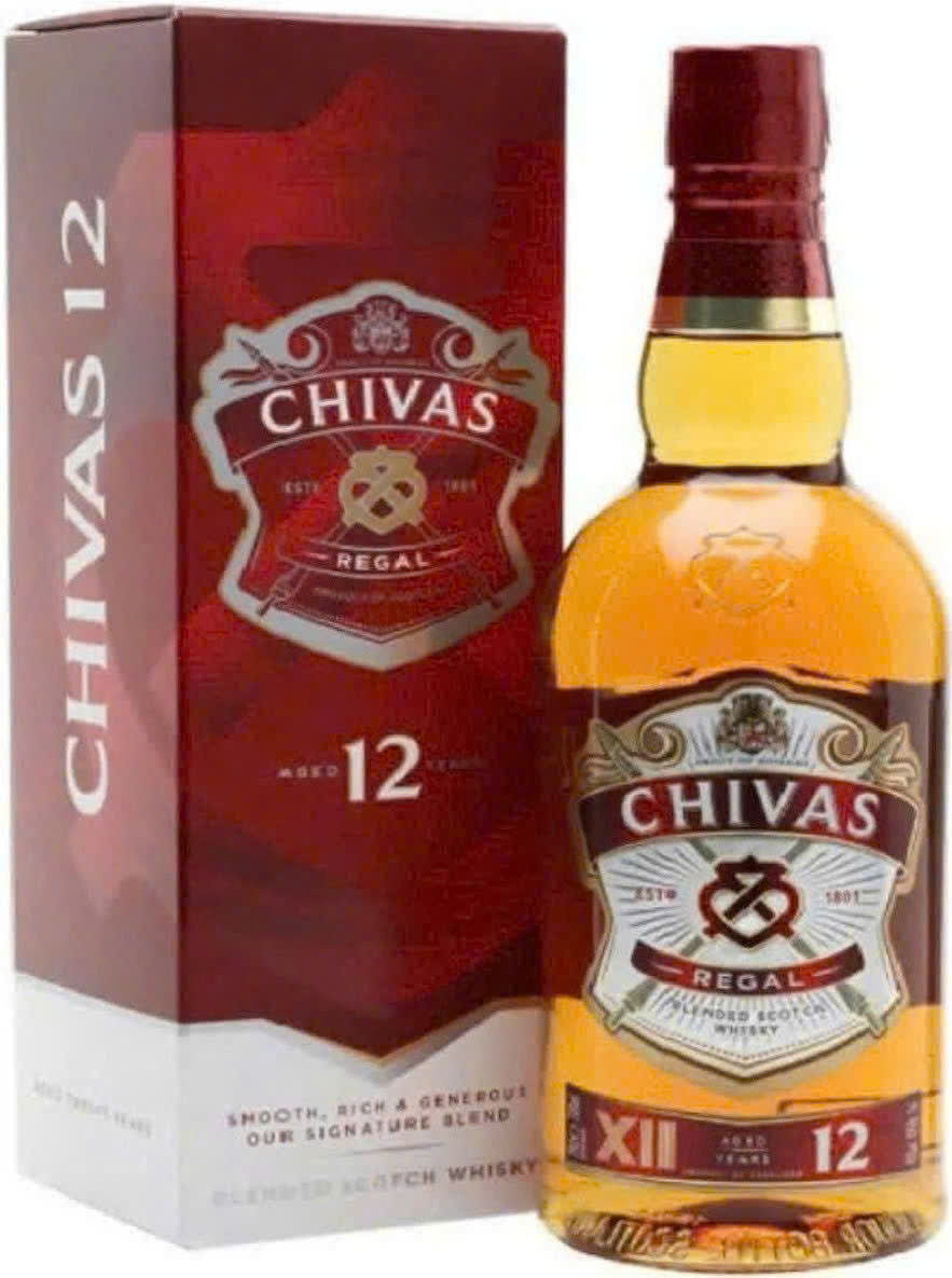 Mua-ban-Chivas-12-moi-700-ml-gia-re
