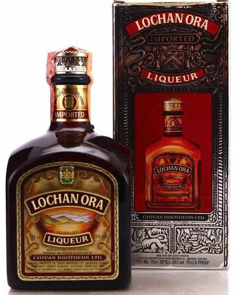 Mua-ban-Chivas-Lochan-Liqurur-gia-re