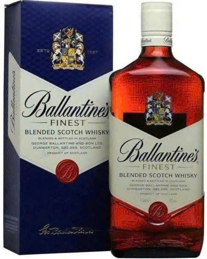 Mua-ban-ruou-Ballantines-Finest-70cl-o-dau-gia-re