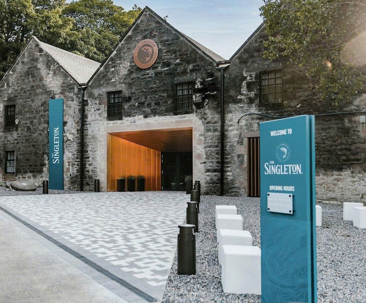 Noi-san-sing-ra-ruou-singleton