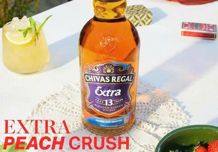 Quang-cao-Chivas-Extra-13-Bourbon-Cask-700ml