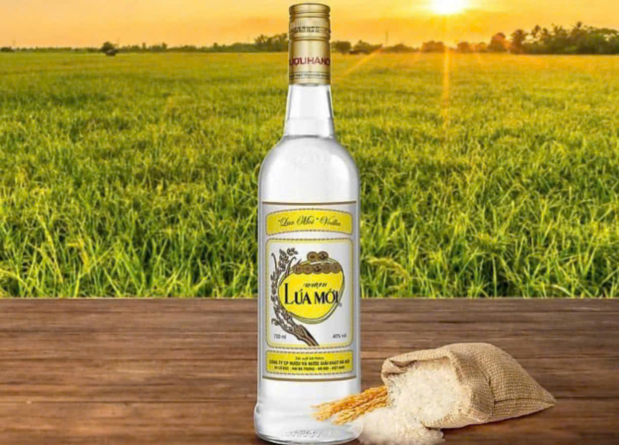 Quang-cao-Ruou-Lua-Moi-Halico-5
