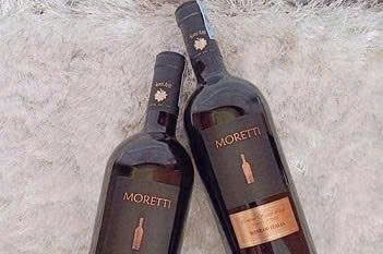 Quang-cao-Vang-Moretti-750ml-14-do