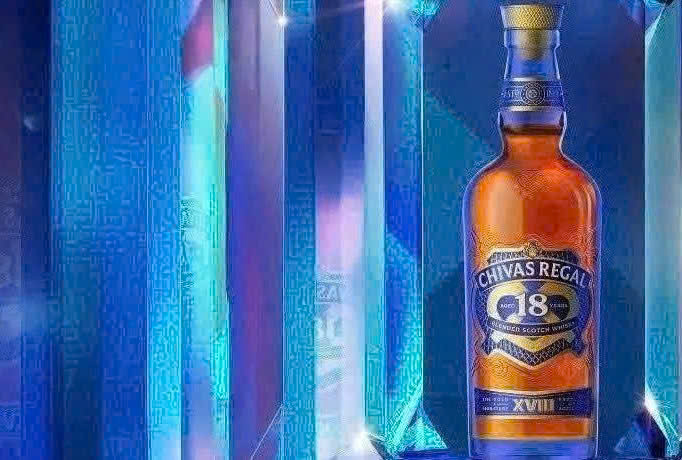 Quang-cao-ruou-Chivas-18-nam-70-cl-mau-moi