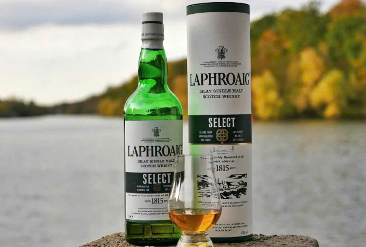Quang-cao-ruou-Laphroiaig-Select