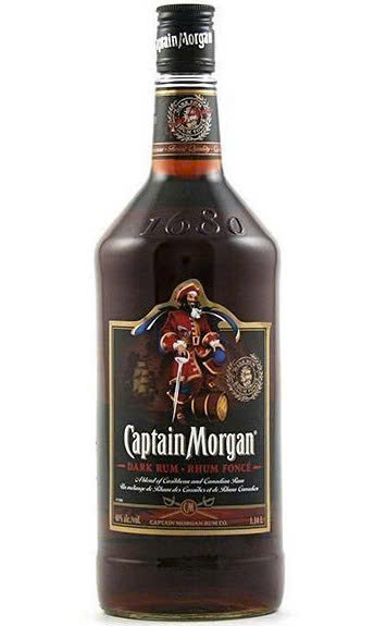 Ruou-Captain-Morgan-Black-gia-re