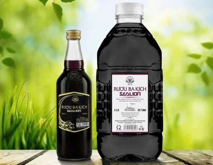 Ruou-ba-kich-500ml-2-lit-gia-mua-ban