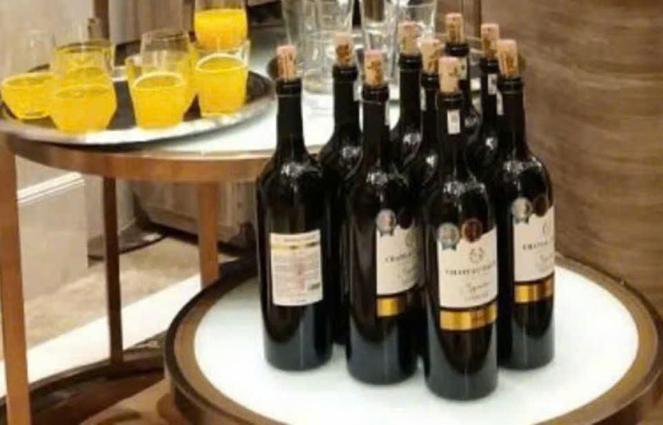 Signature-shiraz-la-vang-viet-phuc-vu-apec-2017-tai-VN