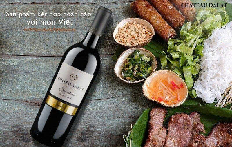 Signature Shiraz 750 ml-va-mon-an-viet-nam