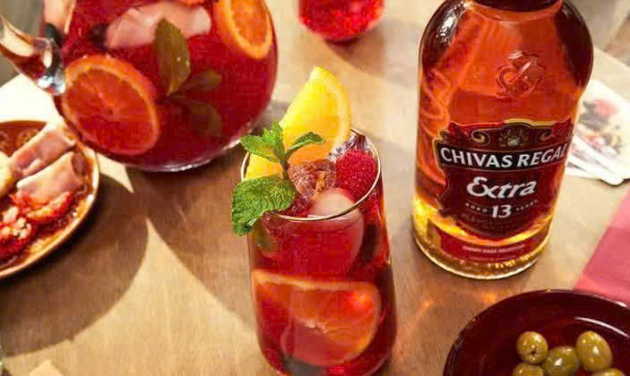 Thuong-thuc-Chivas-Extra-13-sherry-do-Cocktail