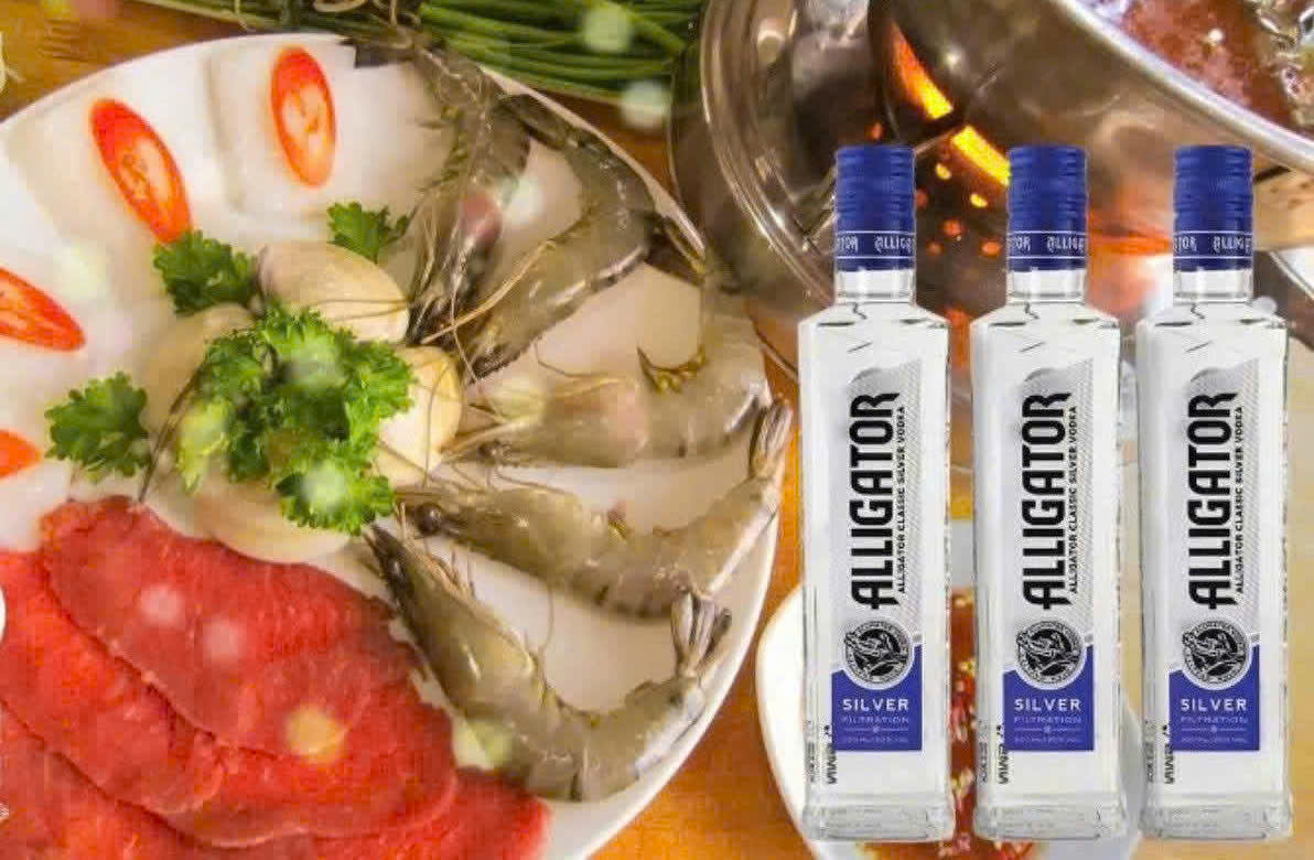 Thuong-thuc-Vodka-Ca-Sau-Xanh-Lien-Doanh-NGA