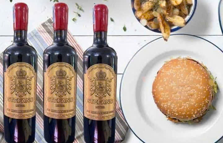 Thuong-thuc-vang-y-stefano-negroamaro-va-cac-mon-an-ngon