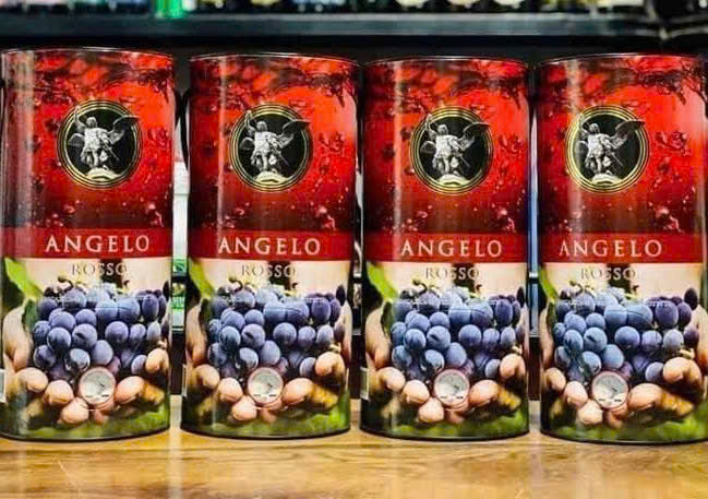 Trung-bay-Angelo-Ngot-Hop-3-Lit