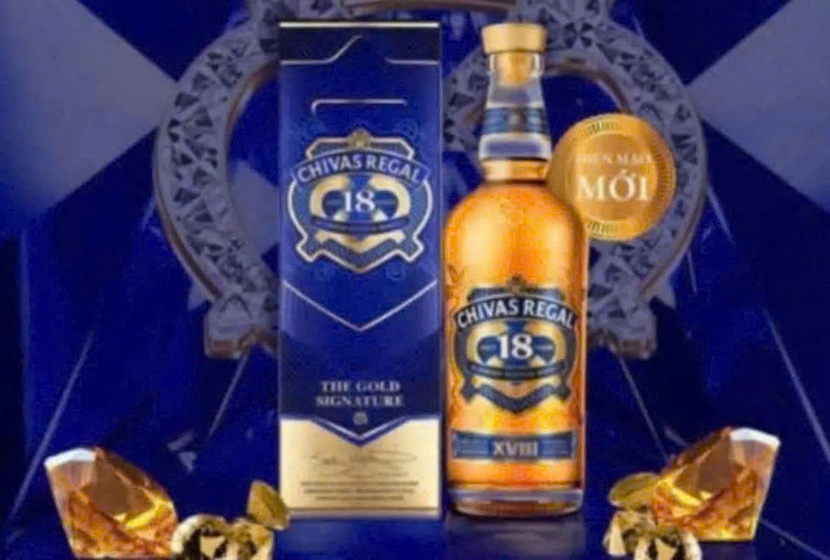 Trung-bay-Chivas-18-nam-70-cl-gia-re