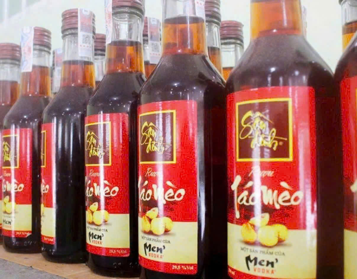 Trung-bay-Ruou-Tao-Meo-San-Dinh-400-ml-gia-re