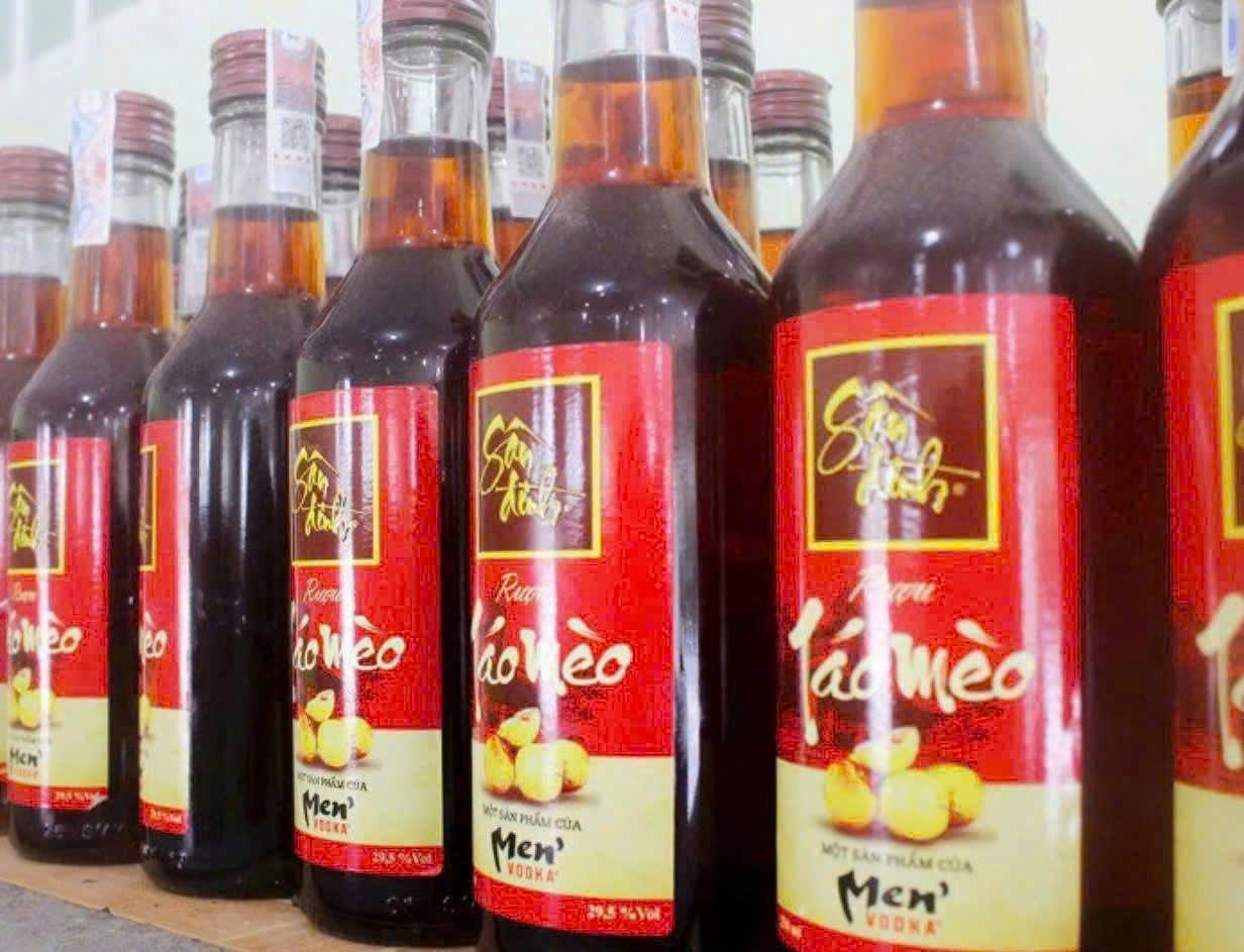 Trung-bay-Ruou-Tao-Meo-San-Dinh-400-ml