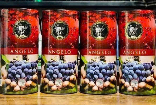 Trung-bay-Veronica-Ngot-3-lit-gia-re-nhat-Ha-Noi