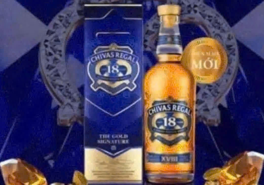 Trung-bay-chai-Chivas-18-YO-moi-nhat