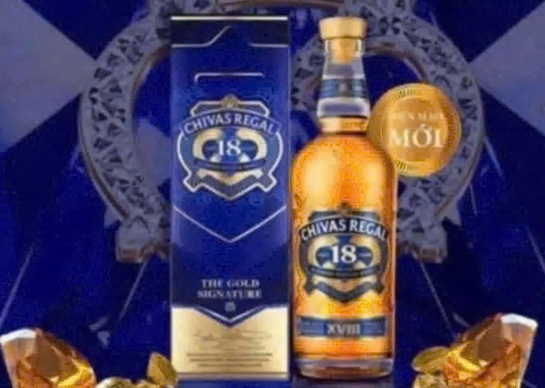 Trung-bay-chai-Chivas-18-nam-tuoi