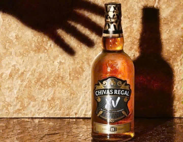 Trung-bay-chivas-15-700-moi-2025