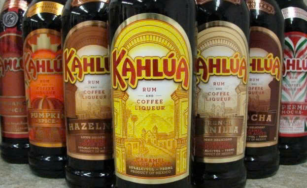 Trung-bay-ruou-kahlua