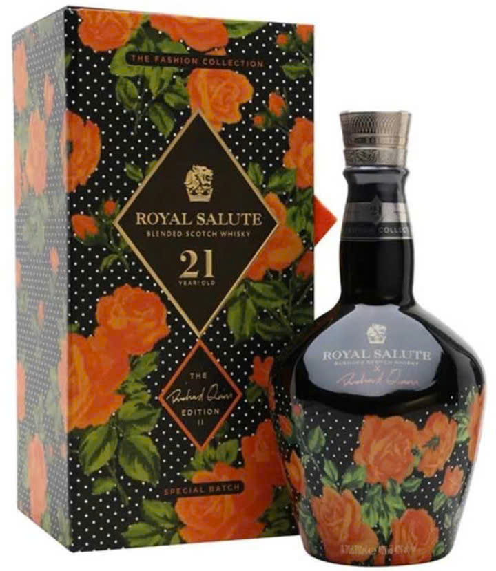 chivas-21-Richard-Quinn-Hoa-hong-700ml-gia-re