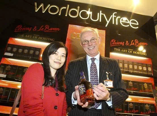 colin scott ra-mat-chivas-18-nam