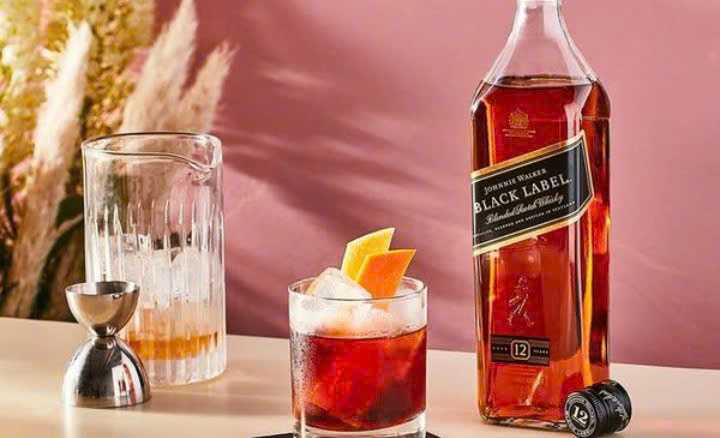 dung-dieu-voi-Black-label-1lit-3lit-DIAGEO