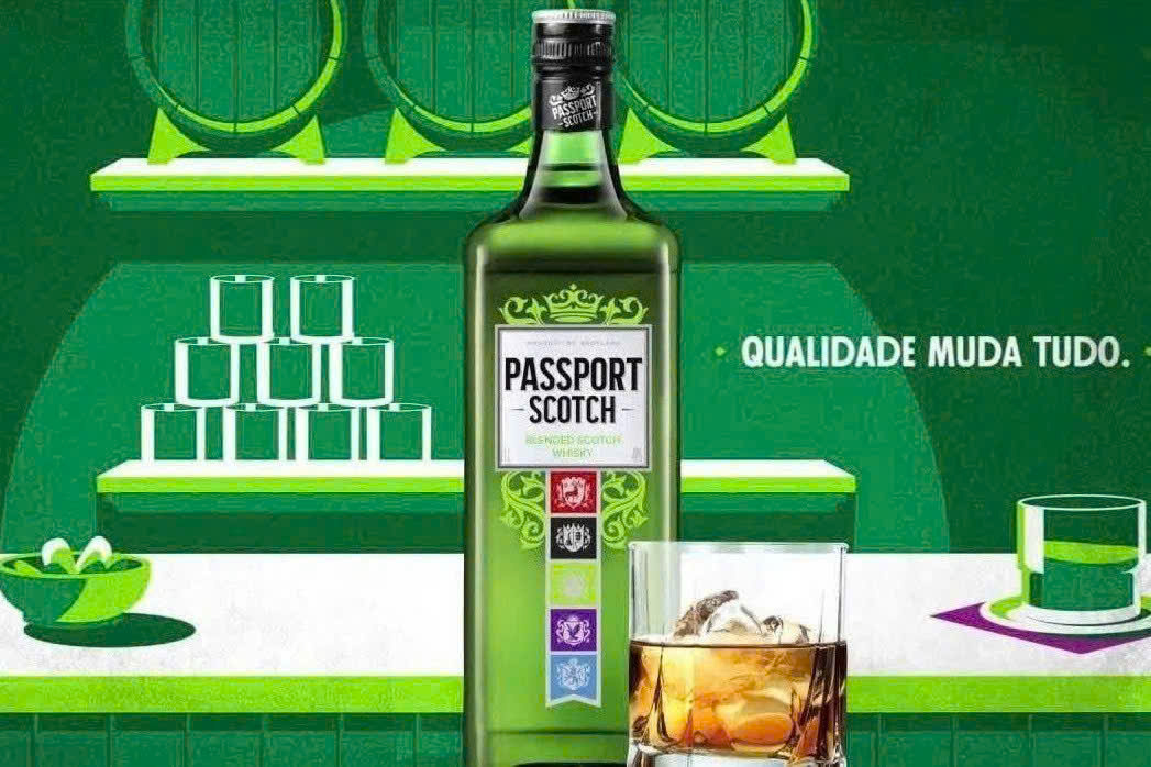 dung-dieu-voi-Pasport-Scotch-1lit-Duty-Free