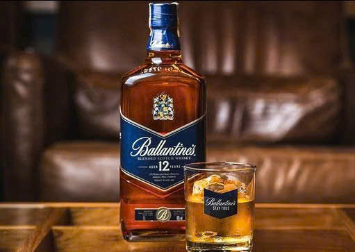 dung-vi ballantines 12-YO-moi-nhat