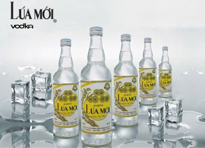 ruou-vodka-lua-moi-ngon-hon-khi-uong-lanh