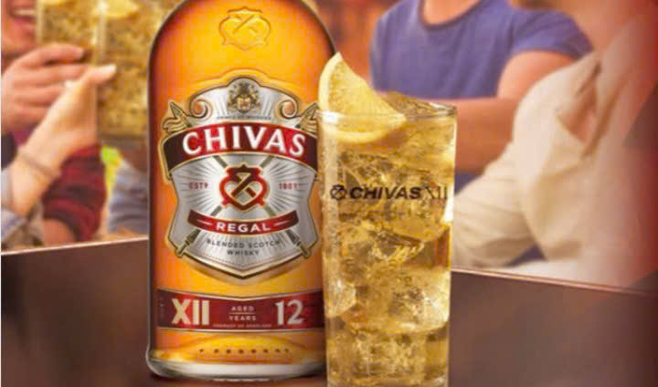 thuong-thuc-Chivas-12-nam-tuoi-700ml-mau-moi