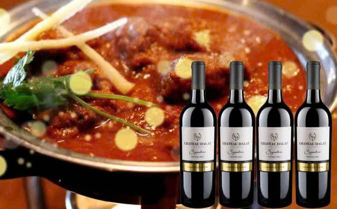 thuong-thuc-chateau-dalat-Cabernet Sauvignon-750ml-va-bo-xot-vang