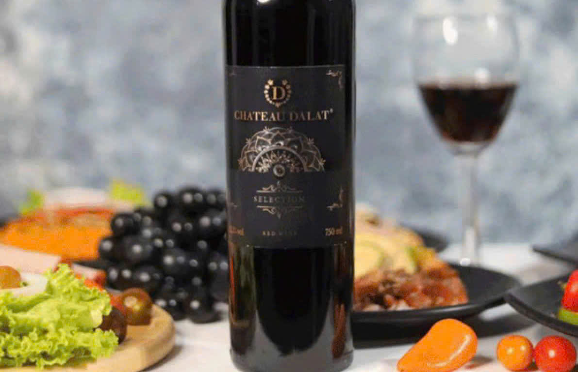 thuong-thuc-chateau-dalat-Selection-750-ml