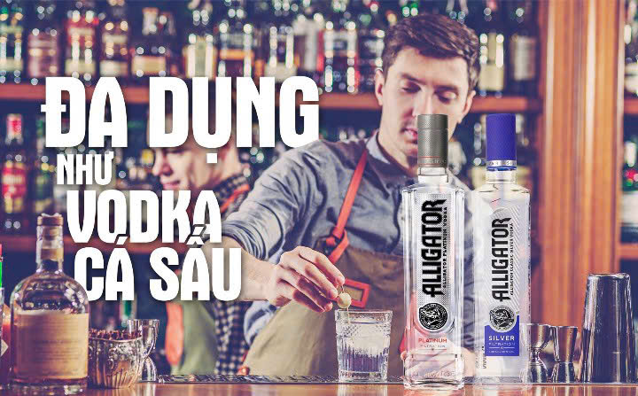 thuong-thuc-vodka-ca-sau-den-va-xanh-dung-chuan