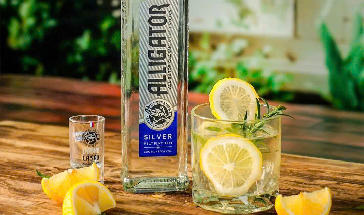 thuong-thuc-vodka-csau-xanh-300ml