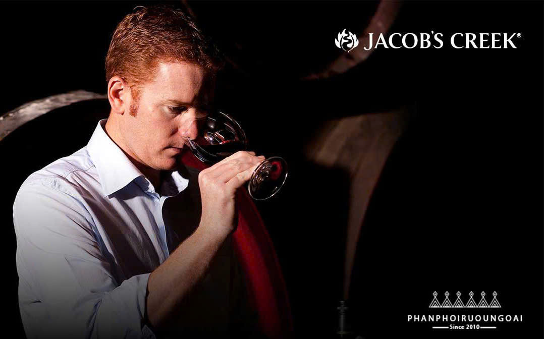 truong-bo-phan-vang-uc-jacobs-creek-750ml