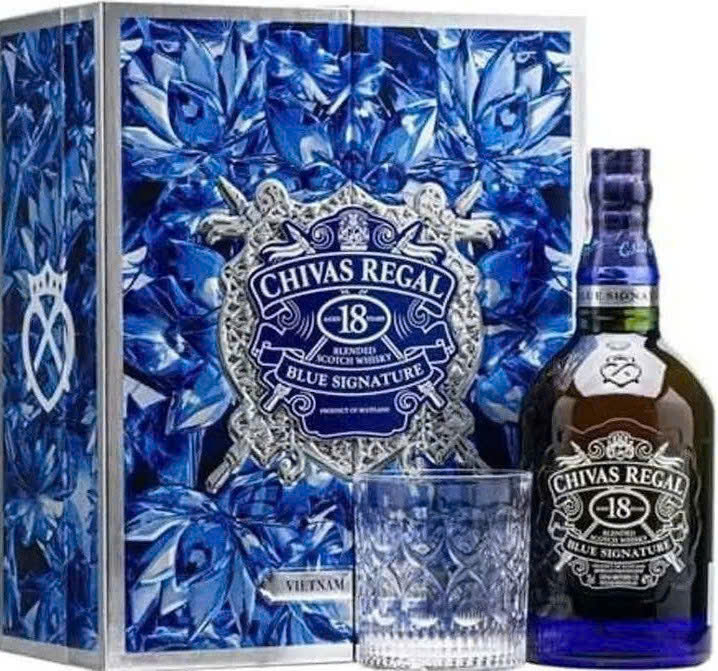 Ban-chivas-18-blue-hop-qua-2026-gia-bao-nhieu-tien-2