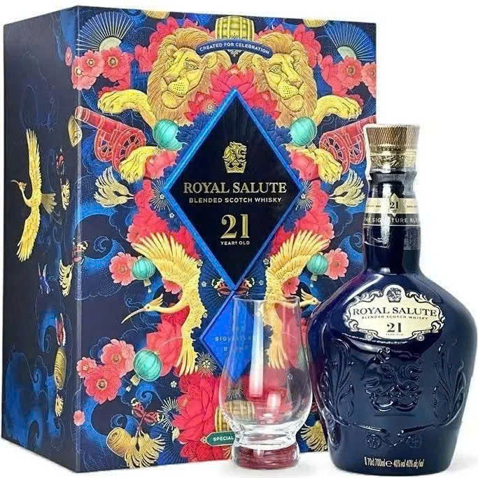 Ban-chivas-21-hop-qua-tet-2026-gia-bao-nhieu-tien-2