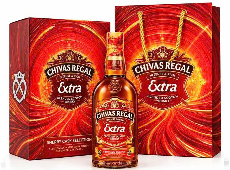 Bo-san-pham-Chivas-13-Hop-Qua-Tet-2027-gia-850-k
