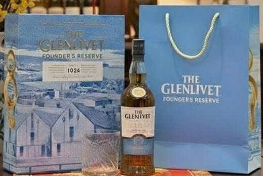 Bo-san-pham-Glenlivet-Founders-Hop-qua-tet-2026-67
