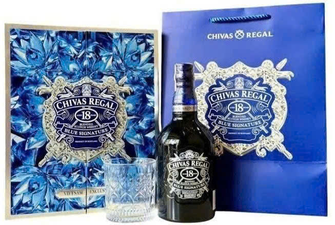 Bo-san-pham-chivas-18-Blue-Signature-GF-2026-gia-re-101